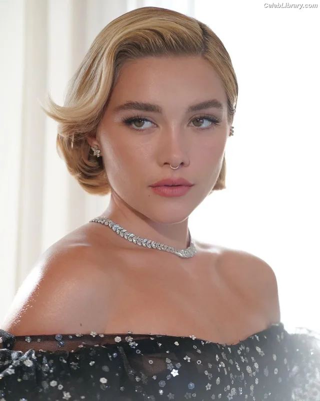 Florence Pugh photo 18 of 1242