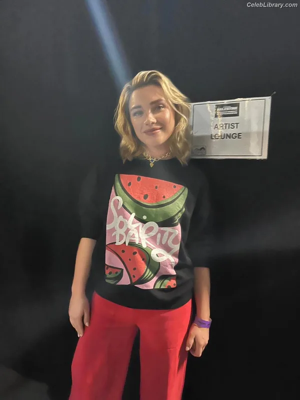 Florence Pugh photo 23 of 1242