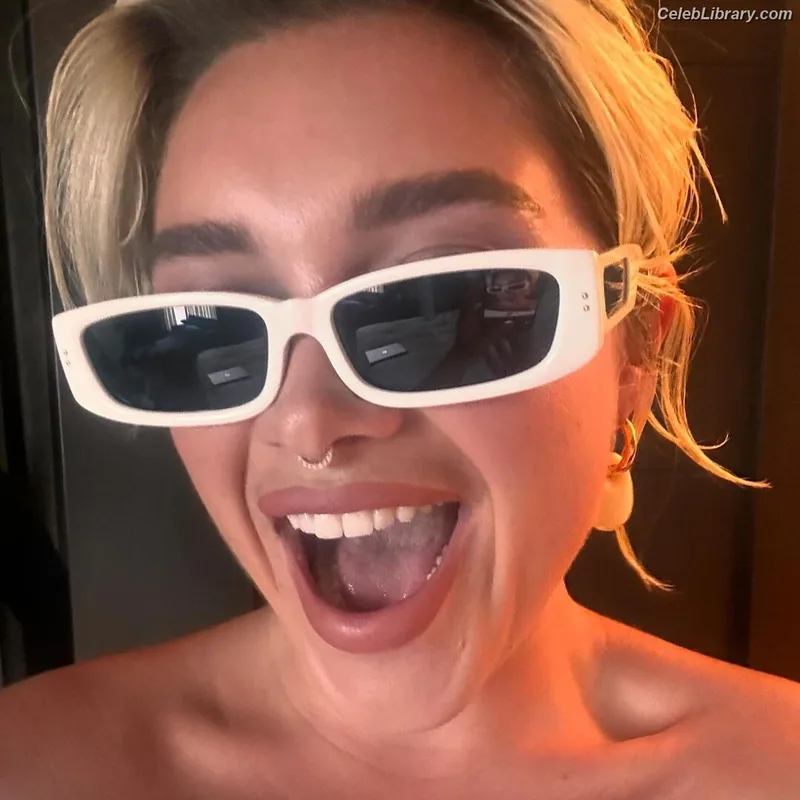 Florence Pugh photo 23 of 1242