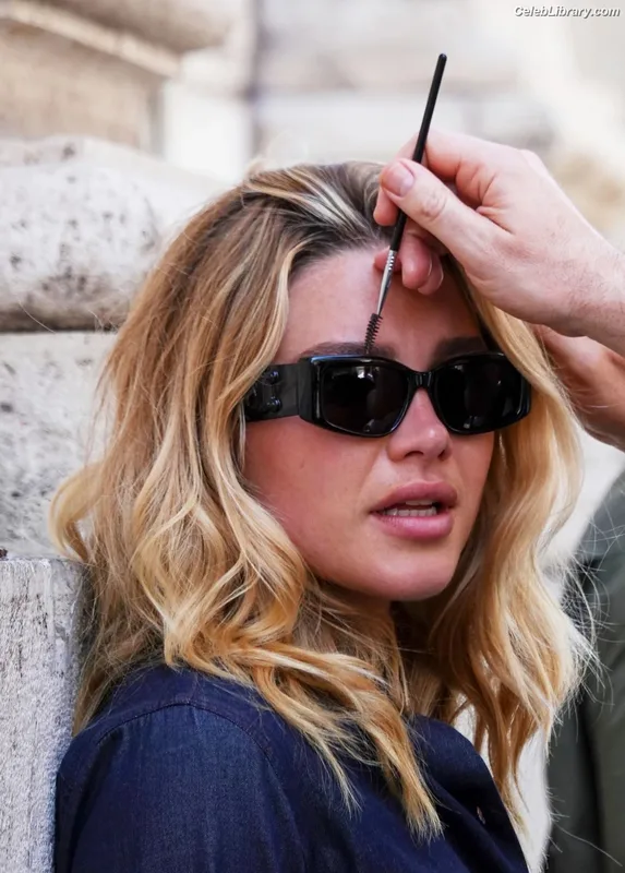 Florence Pugh photo 16 of 1242
