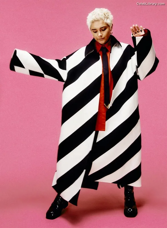 Florence Pugh photo 24 of 1242