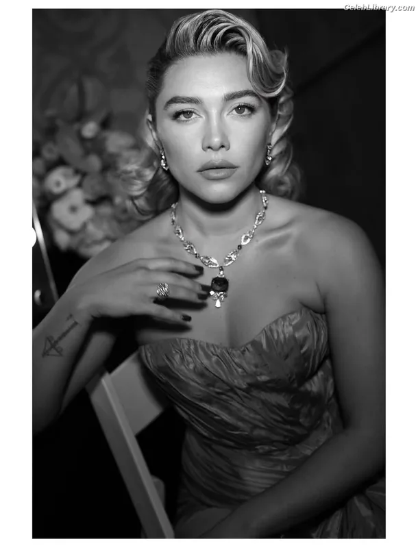 Florence Pugh photo 22 of 1242