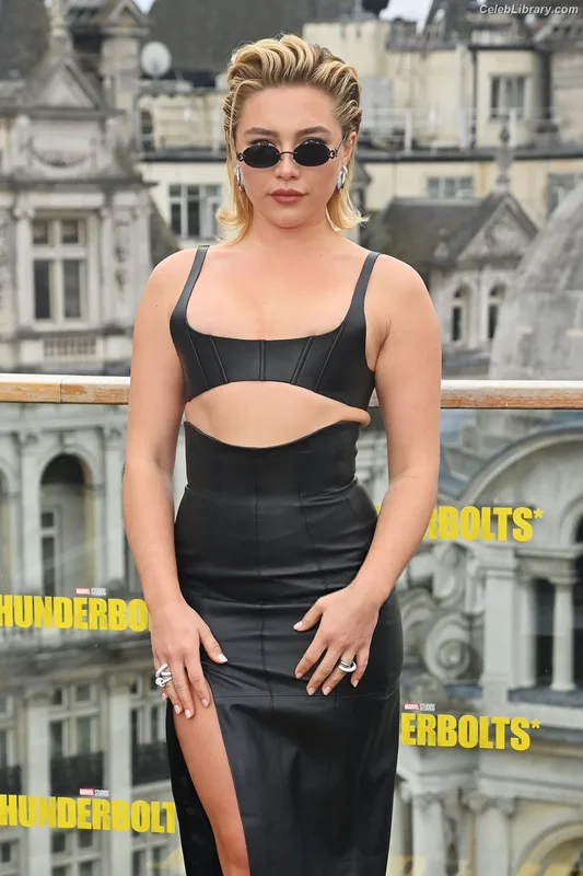 Florence Pugh photo 18 of 1242
