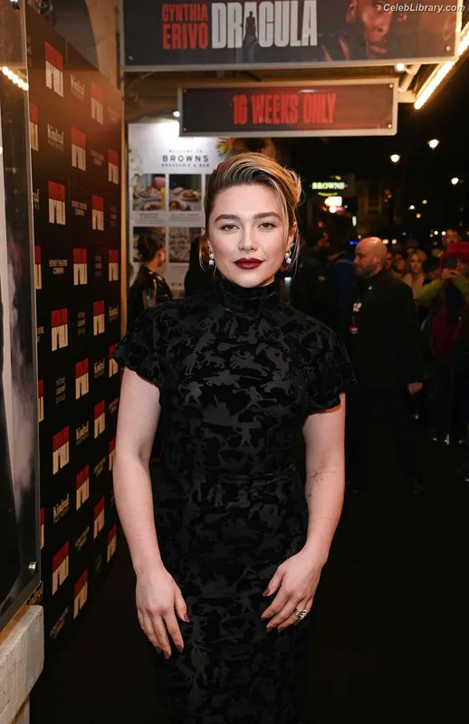 Florence Pugh photo 21 of 1242