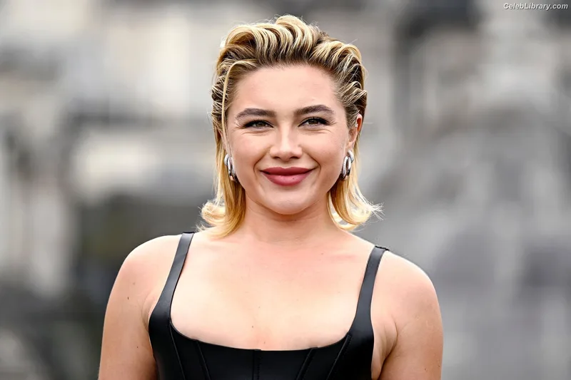 Florence Pugh photo 2 of 1242