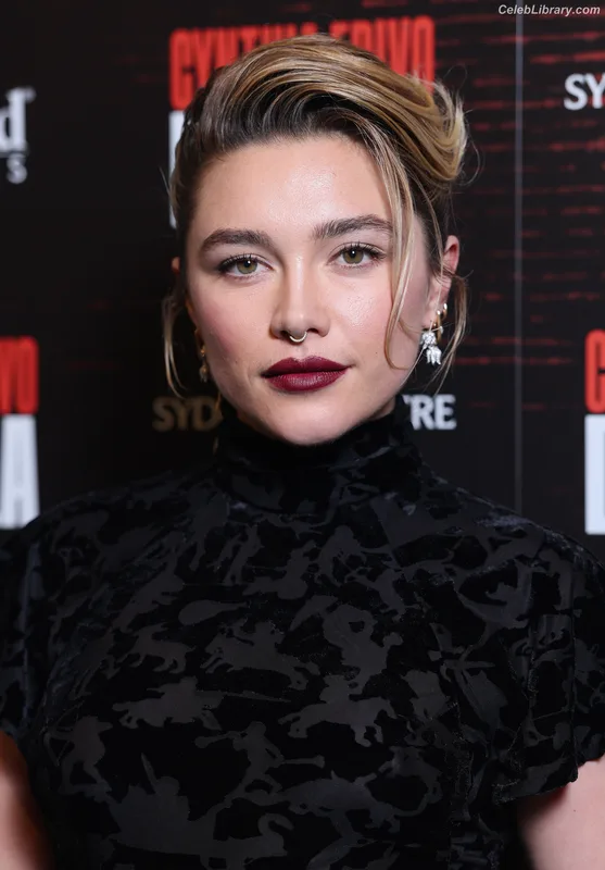 Florence Pugh photo 6 of 1242