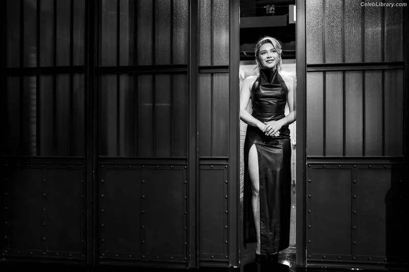 Florence Pugh photo 16 of 1242