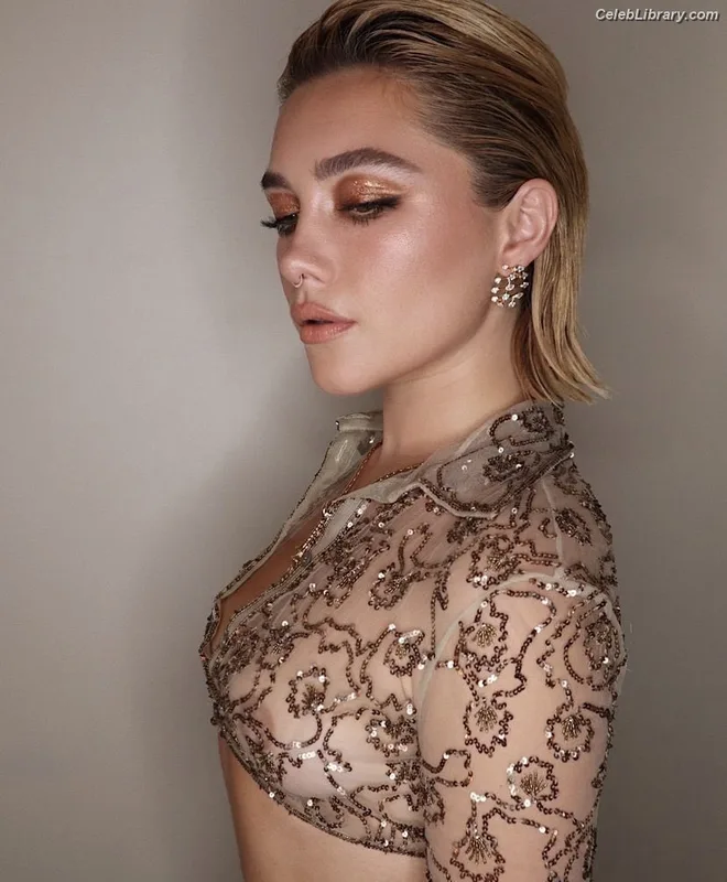 Florence Pugh photo 7 of 1242