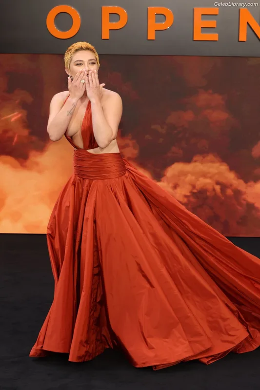 Florence Pugh photo 18 of 1242