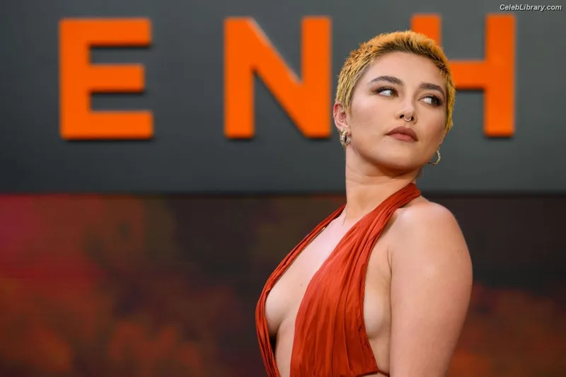 Florence Pugh photo 23 of 1242