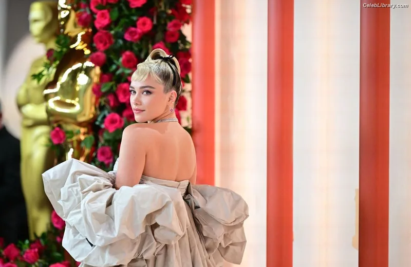 Florence Pugh photo 14 of 1242