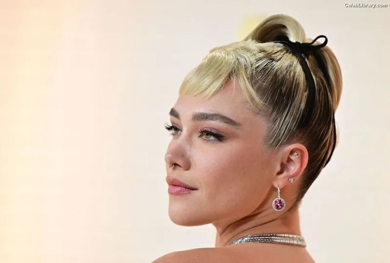 Florence Pugh photo 15 of 1242