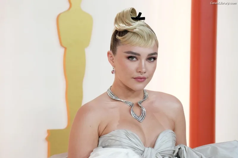 Florence Pugh photo 16 of 1242