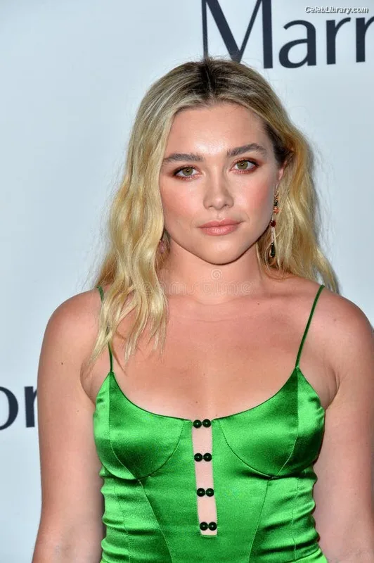 Florence Pugh photo 11 of 1242