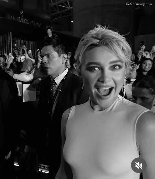 Florence Pugh photo 20 of 1242