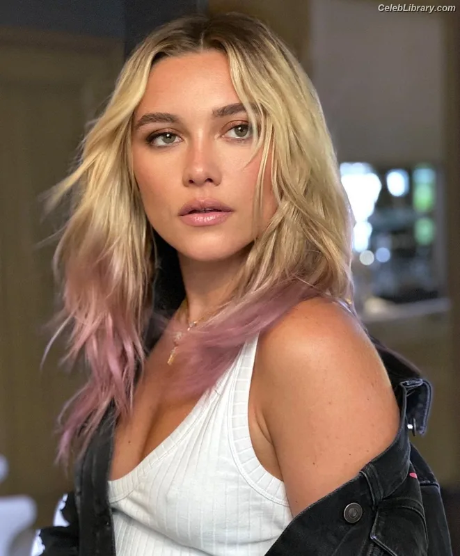 Florence Pugh photo 24 of 1242
