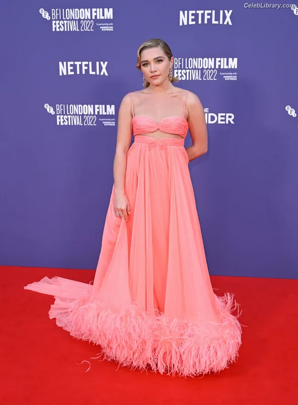 Florence Pugh photo 2 of 1242