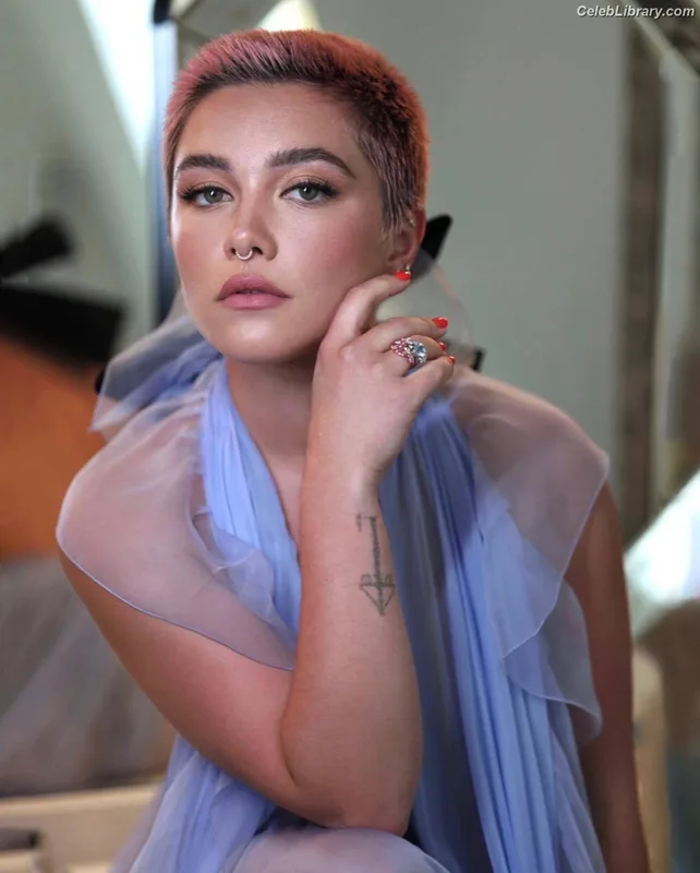 Florence Pugh photo 2 of 1242