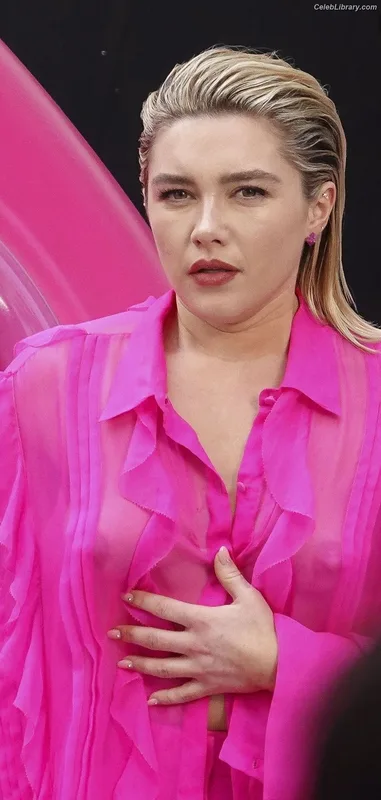 Florence Pugh photo 7 of 1242