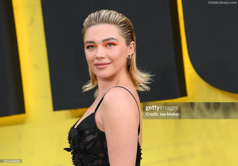 Florence Pugh photo 17 of 1242