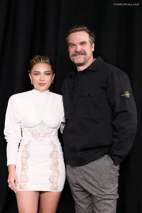 Florence Pugh photo 19 of 1242