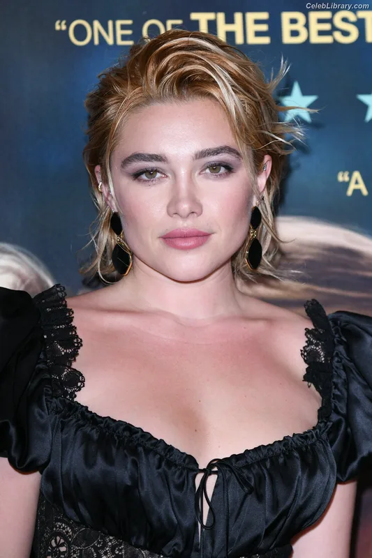 Florence Pugh photo 16 of 1242