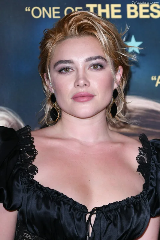Florence Pugh photo 17 of 1242