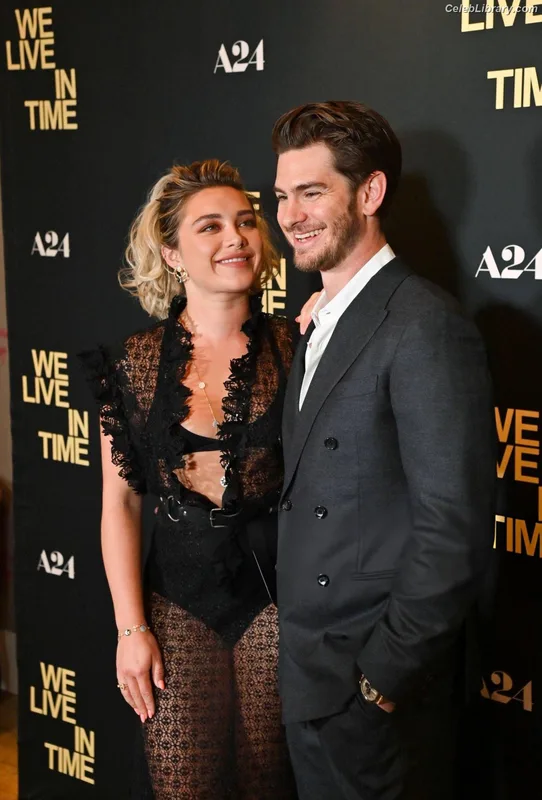 Florence Pugh photo 22 of 1242