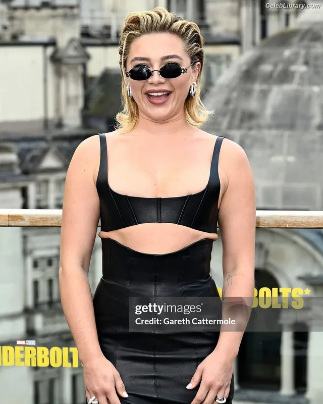 Florence Pugh photo 6 of 1242