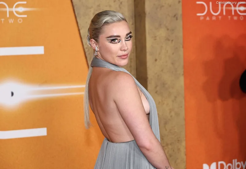 Florence Pugh photo 14 of 1242