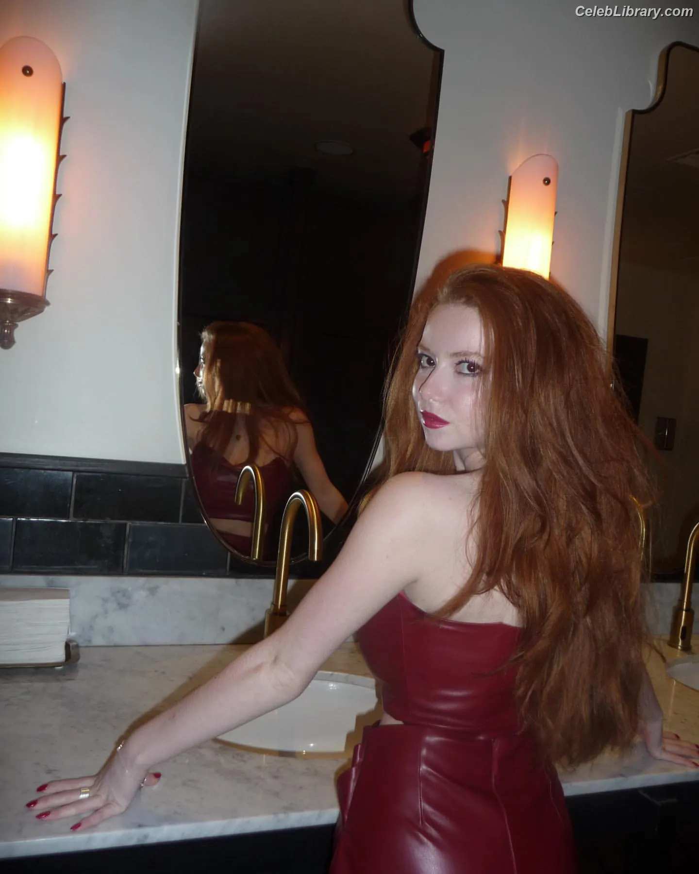 Francesca Capaldi photo 23 of 836