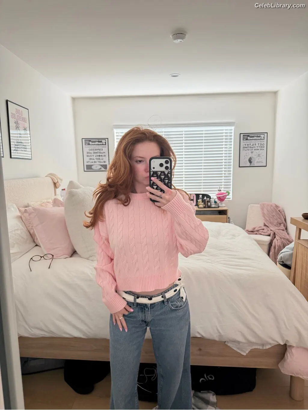 Francesca Capaldi photo 23 of 836