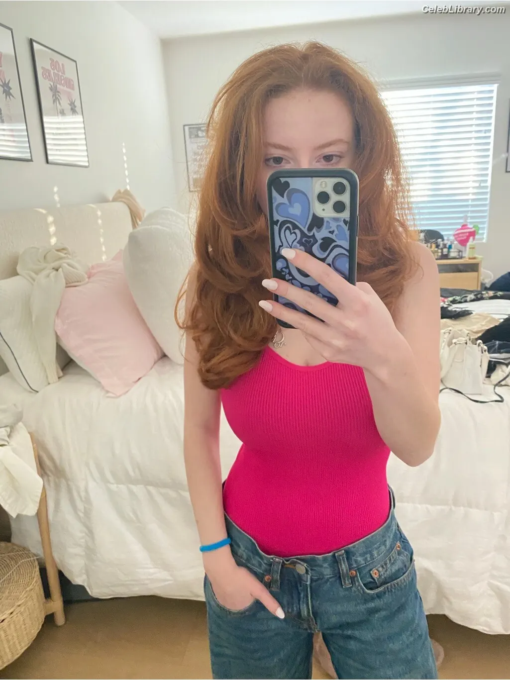 Francesca Capaldi photo 5 of 836