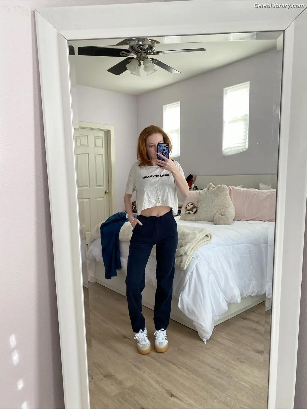 Francesca Capaldi photo 17 of 836