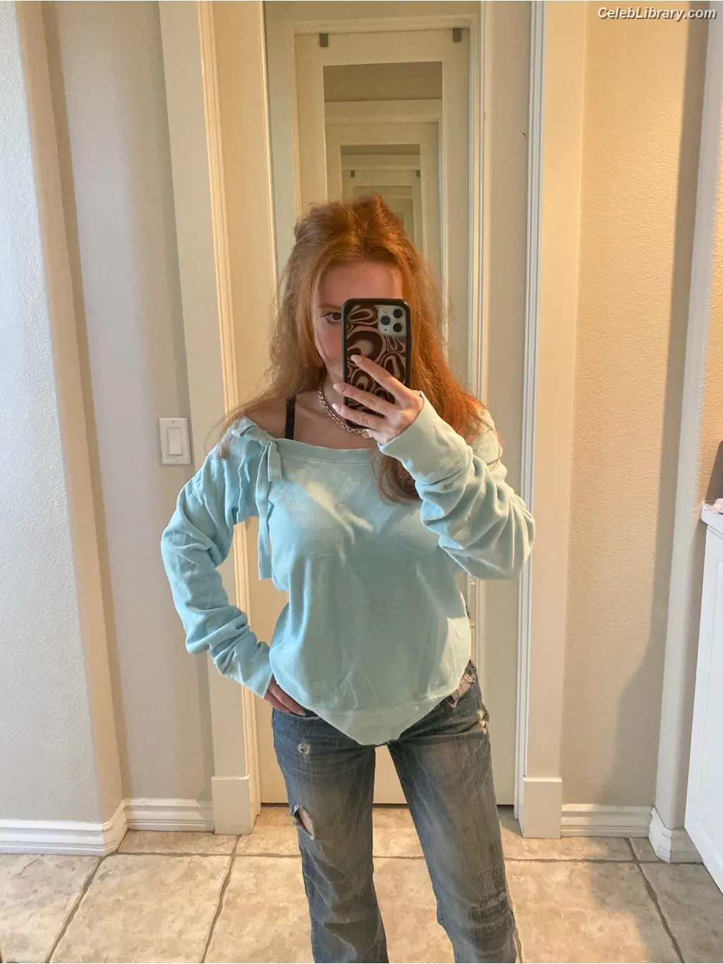 Francesca Capaldi photo 6 of 836