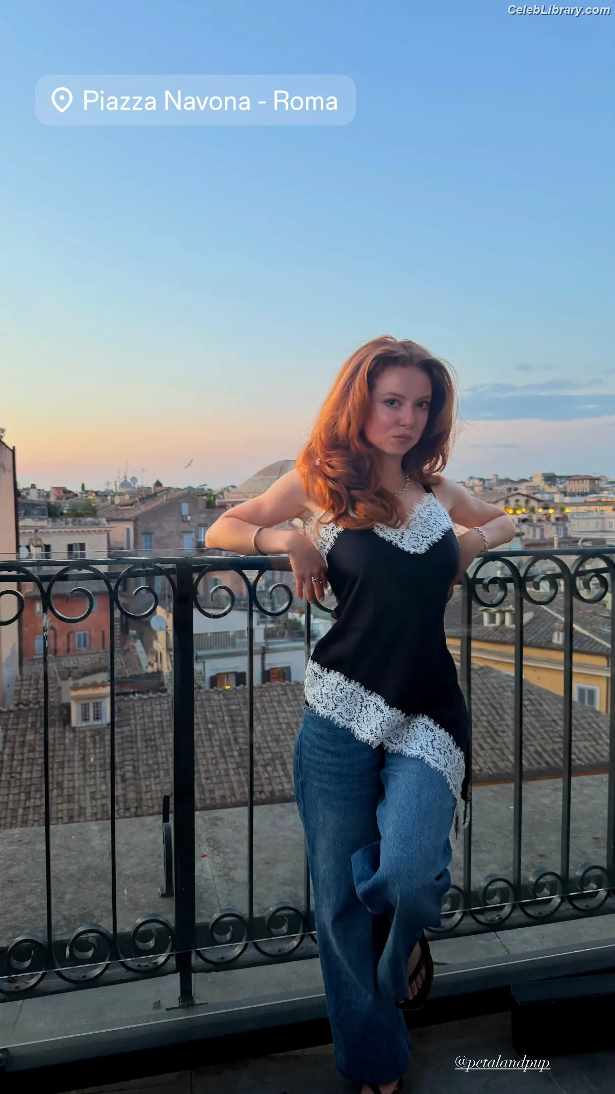 Francesca Capaldi photo 20 of 836