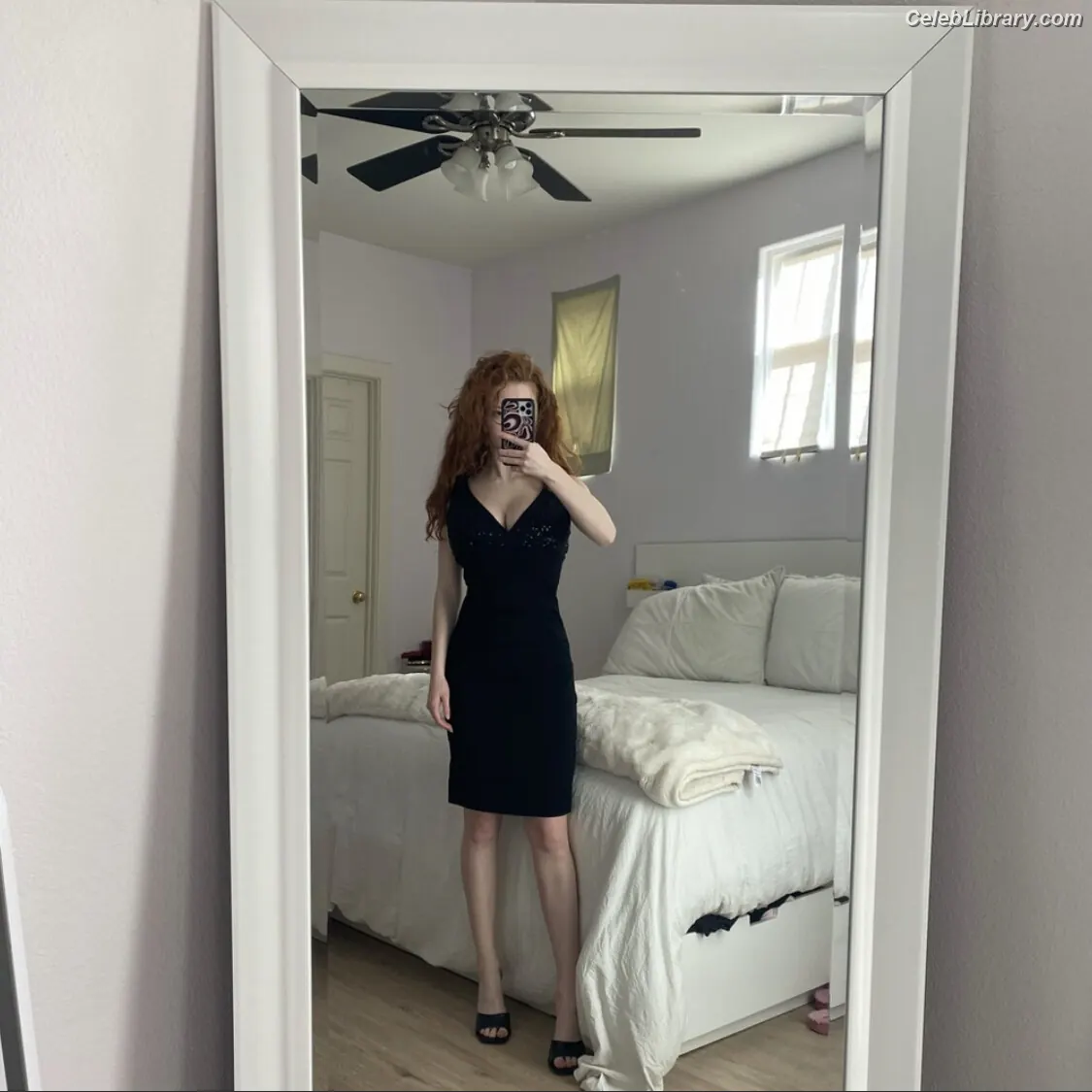 Francesca Capaldi photo 20 of 836