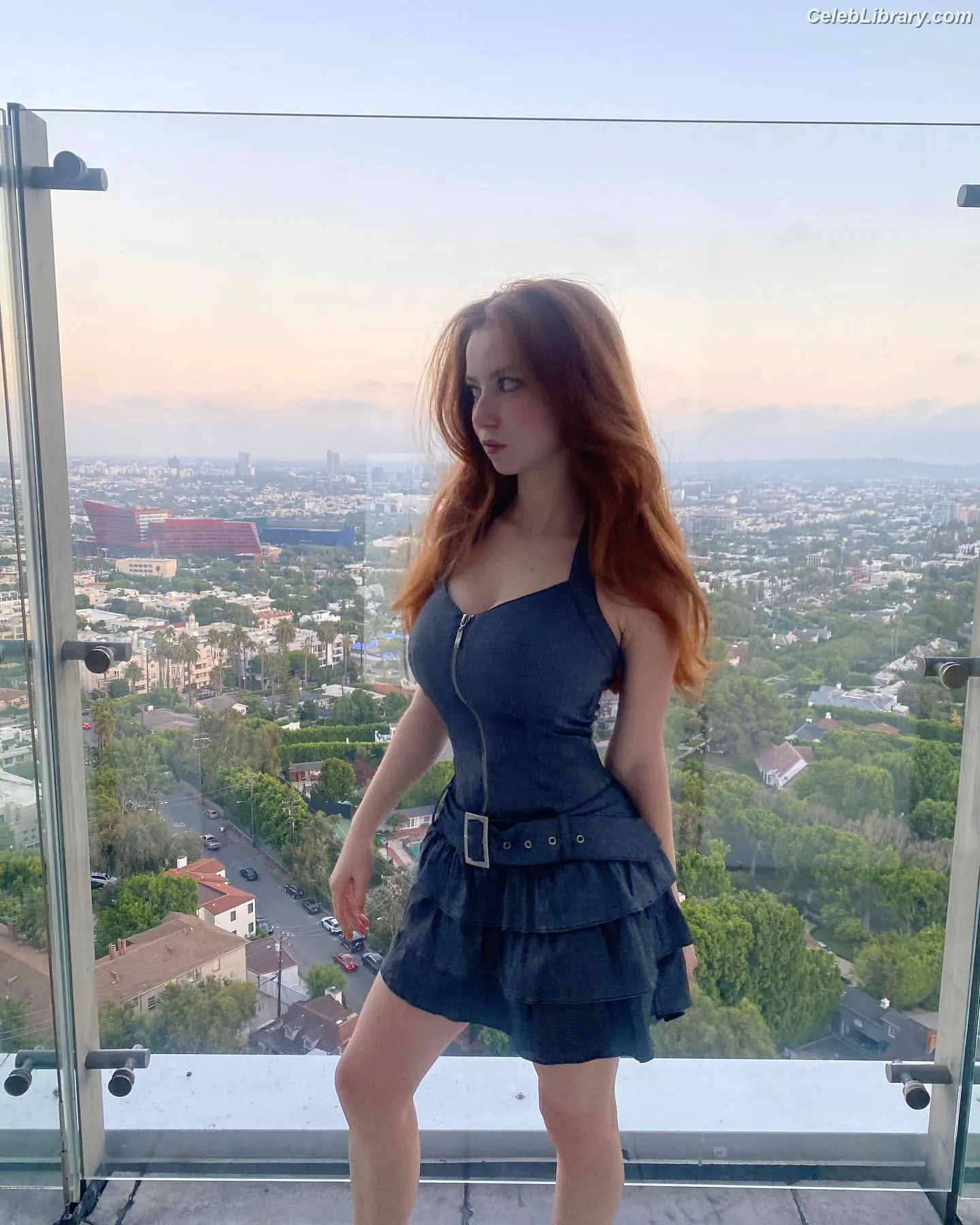 Francesca Capaldi photo 13 of 836