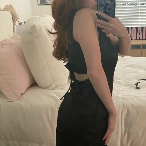 Francesca Capaldi photo 15 of 836