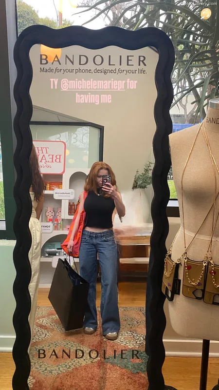 Francesca Capaldi photo 16 of 837