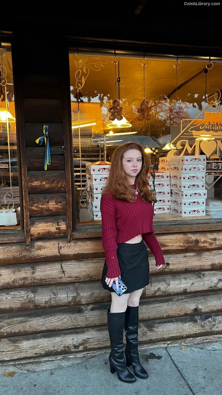 Francesca Capaldi photo 7 of 837