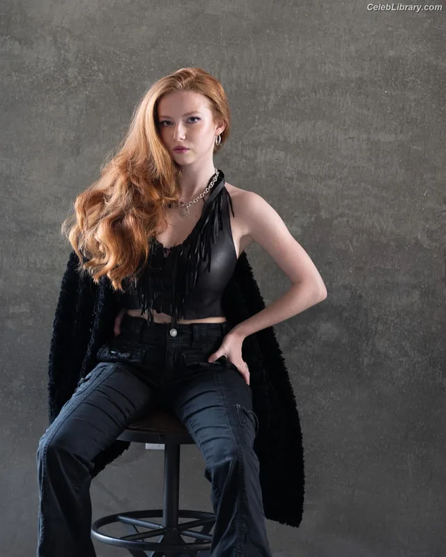 Francesca Capaldi photo 6 of 837