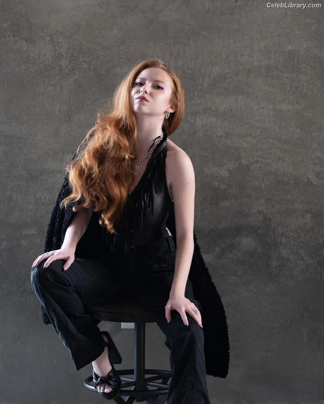 Francesca Capaldi photo 19 of 837