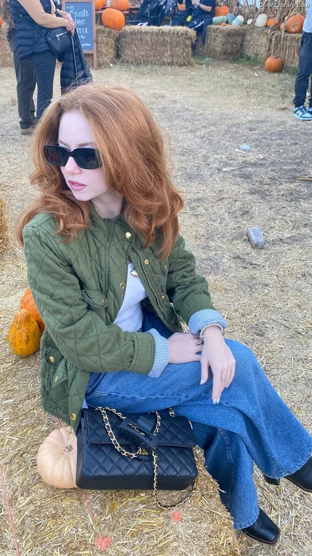 Francesca Capaldi photo 15 of 837
