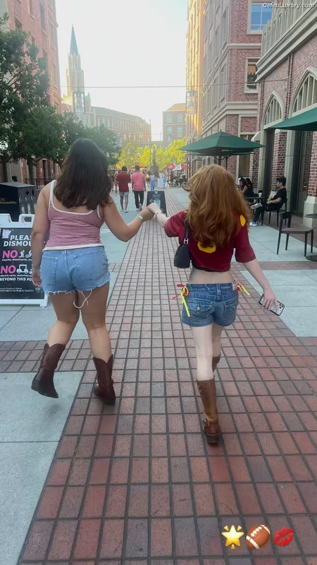 Francesca Capaldi photo 14 of 837
