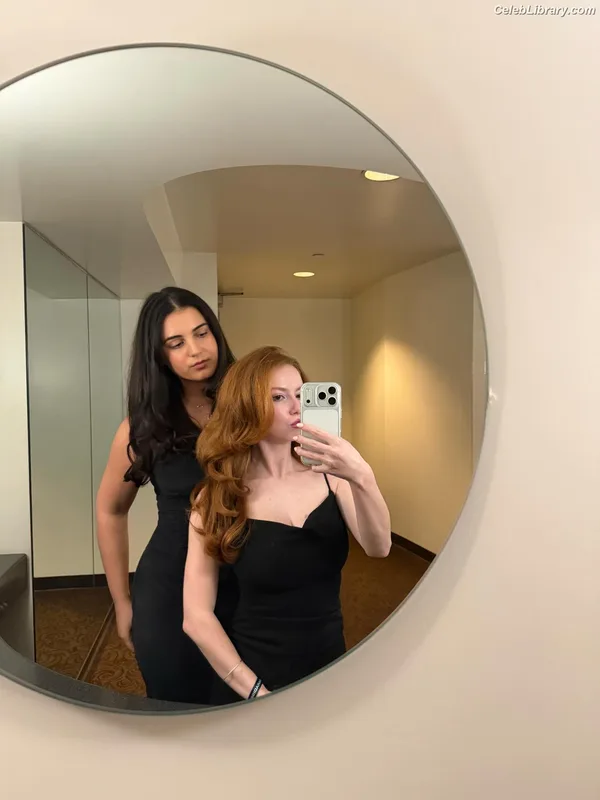 Francesca Capaldi photo 19 of 837