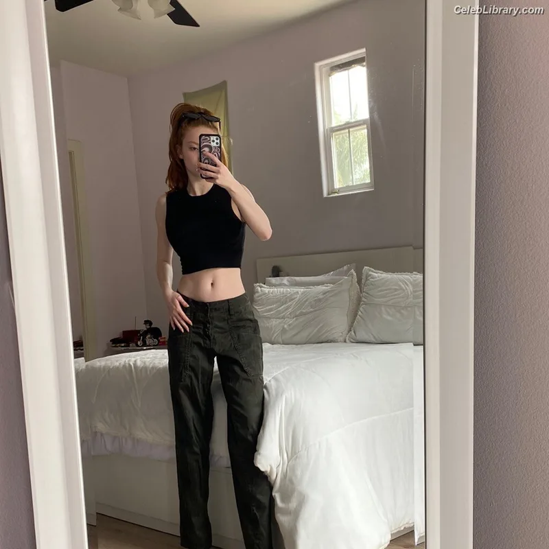 Francesca Capaldi photo 18 of 837