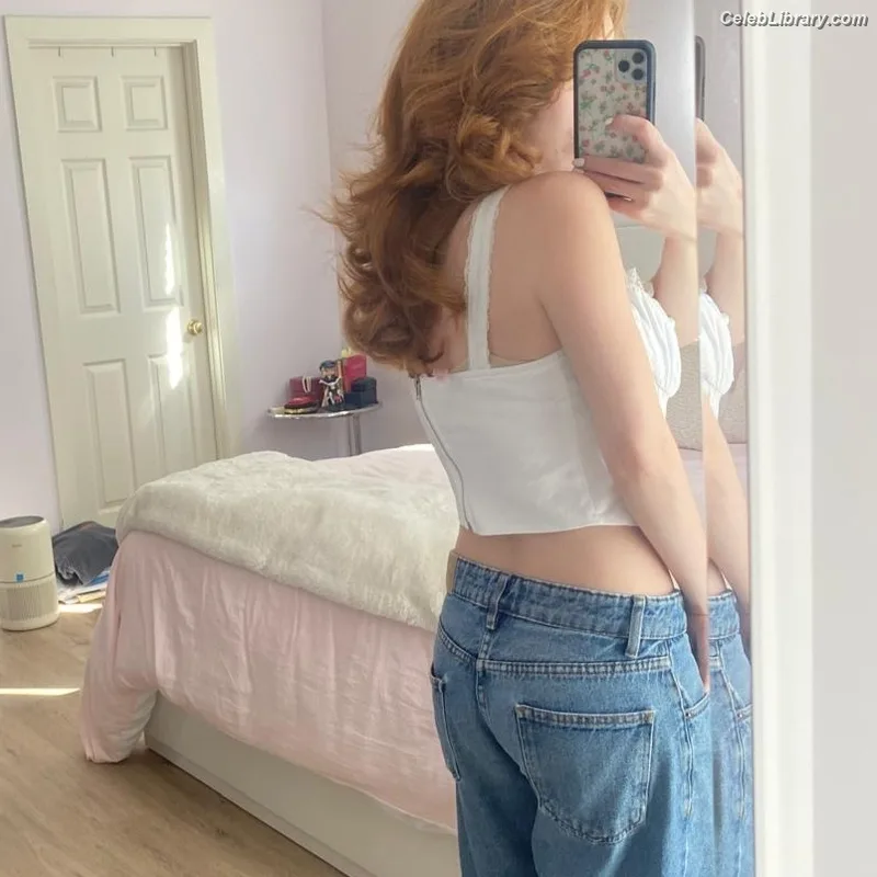 Francesca Capaldi photo 21 of 837