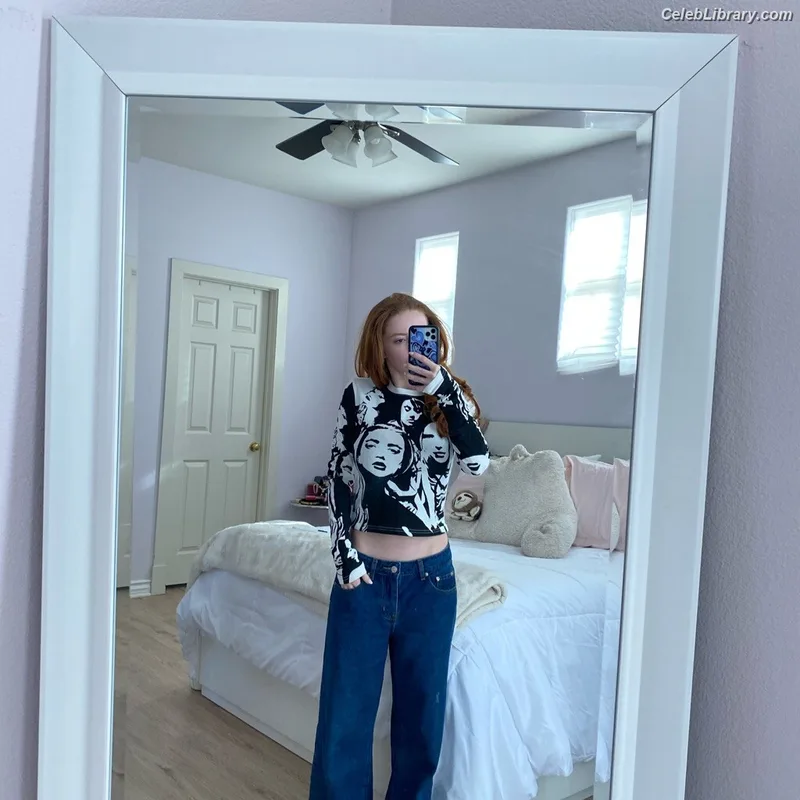 Francesca Capaldi photo 5 of 837