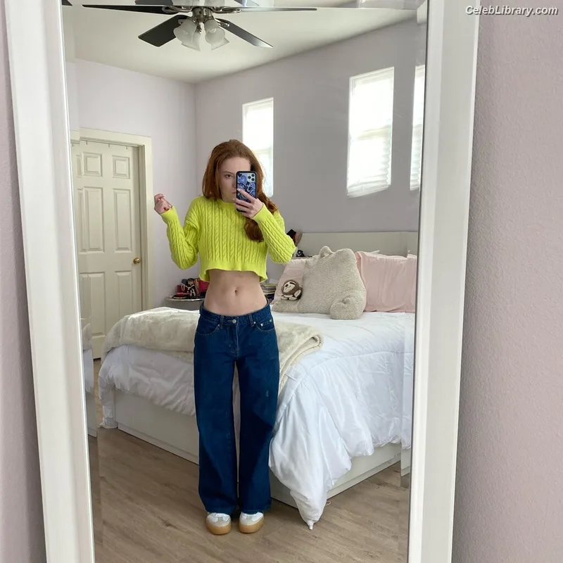 Francesca Capaldi photo 9 of 837